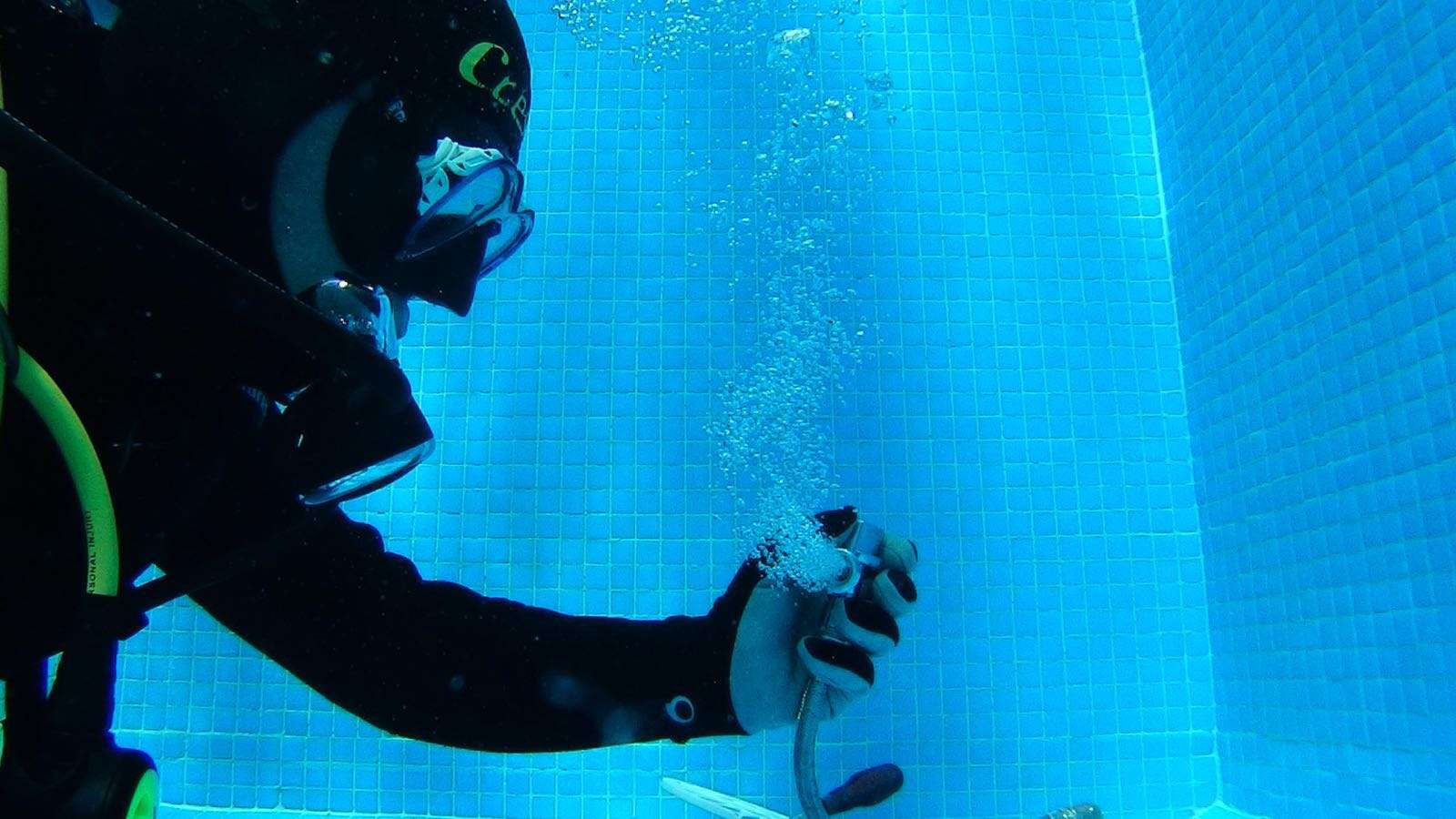 Detección y Reparación de Fugas en Piscinas Granada